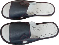 Męskie Kapcie Skórzane z Odkrytymi Palcami – Komfort, Styl i Polska Jakość