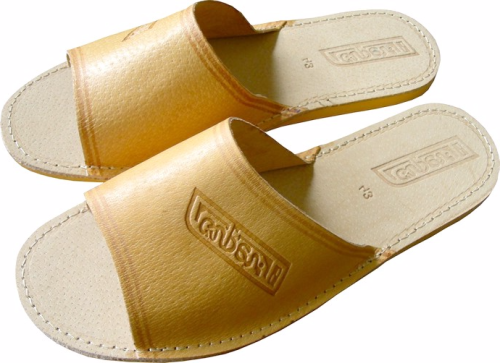 Męskie Kapcie Skórzane Naturalne – Komfort, Styl i Jakość z Polski