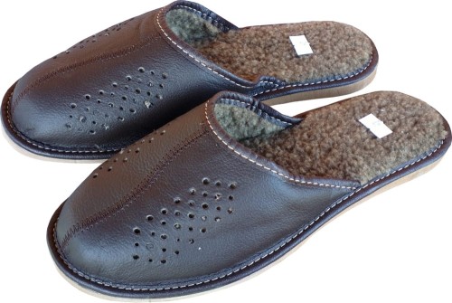 Ciepłe kapcie męskie skórzane – ocieplane pantofle domowe polskie