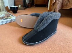 Ciepłe Kapcie Bambosze Zimowe z Filcu - Styl i Komfort dla Twoich Stóp