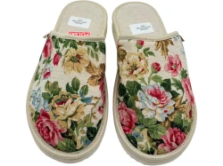 Kapcie lniane damskie w kwiaty – ekologiczny komfort i styl