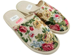 Kapcie lniane damskie w kwiaty – ekologiczny komfort i styl