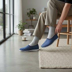 Kapcie damskie niebieskie – lekkie bambosze domowe, polska produkcja