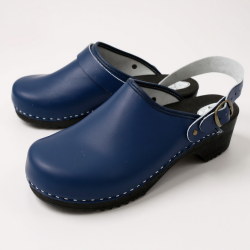 Drewniaki skórzane męskie granatowe – klasyka, komfort