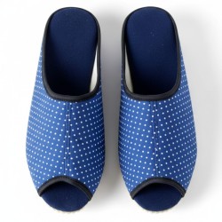 Pantofle kapcie damskie na klinie 3 cm – lekkie, wygodne i polskie