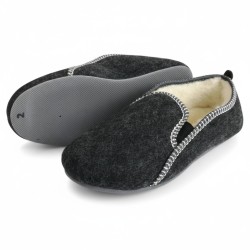 Bardzo ciepłe męskie bambosze wełniane – wygodne kapcie polskiej produkcji