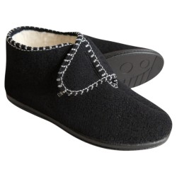 Ciepłe i wygodne bambosze na rzep filcowe z wełną