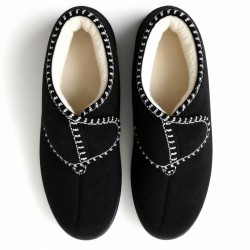 Ciepłe i wygodne bambosze na rzep filcowe z wełną