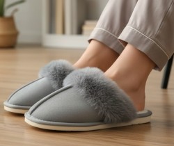 Polskie kapcie damskie ciepłe szare z futerkiem – wygodne pantofle domowe