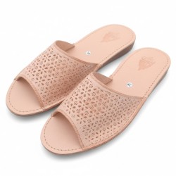 Kapcie skórzane damskie – wygoda i styl na co dzień