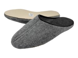 Kapcie męskie filcowe – polskie pantofle domowe, lekkie i wygodne
