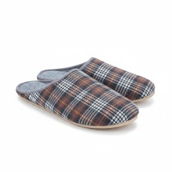 Kapcie męskie w kratę