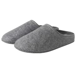Kapcie filcowe szare – lekkie zapiętki