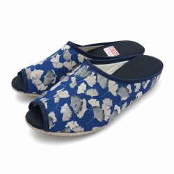 Pantofle Kapcie Damskie na Klinie 3 cm